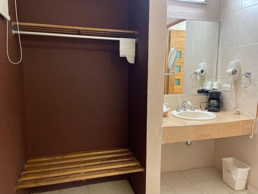 Hotel Santo Domingo Express Villahermosa Luaran gambar