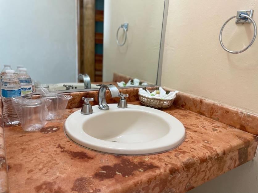 Hotel Santo Domingo Express Villahermosa Luaran gambar